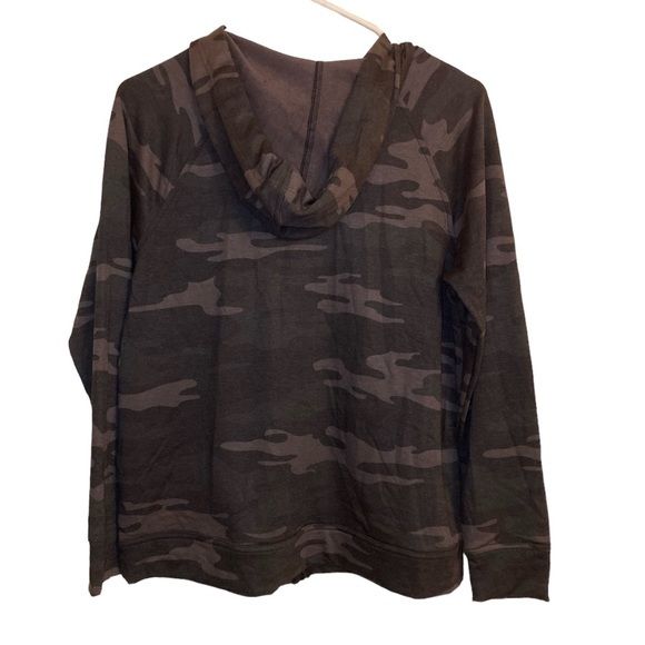 Camo hoodie - Picture 2 of 3